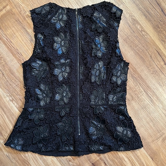 Greylin Peplum Top - Picture 2 of 3